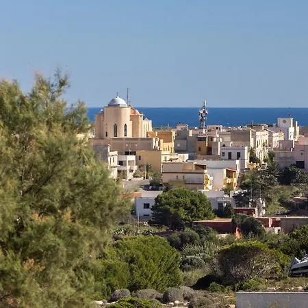 شقة فندقية Dammusi Ziuni 4*