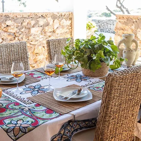 شقة فندقية Dammusi Ziuni 4*