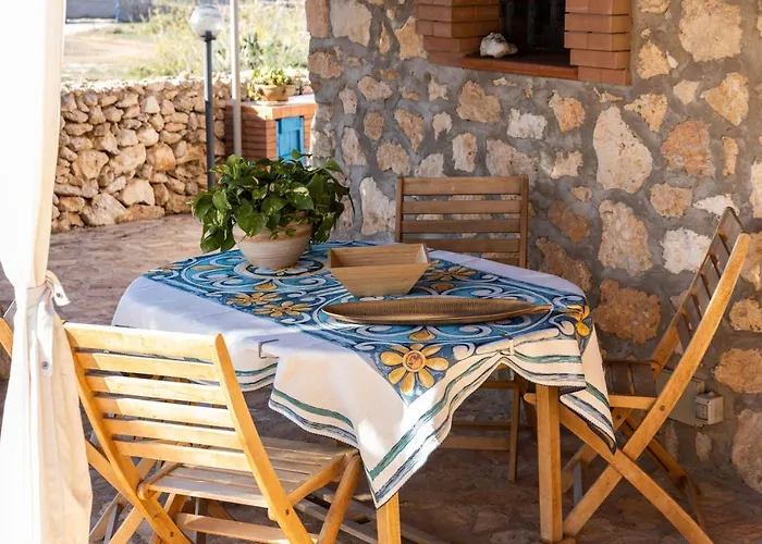 Dammusi Ziuni Aparthotel Lampedusa