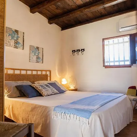 Dammusi Ziuni Aparthotel *